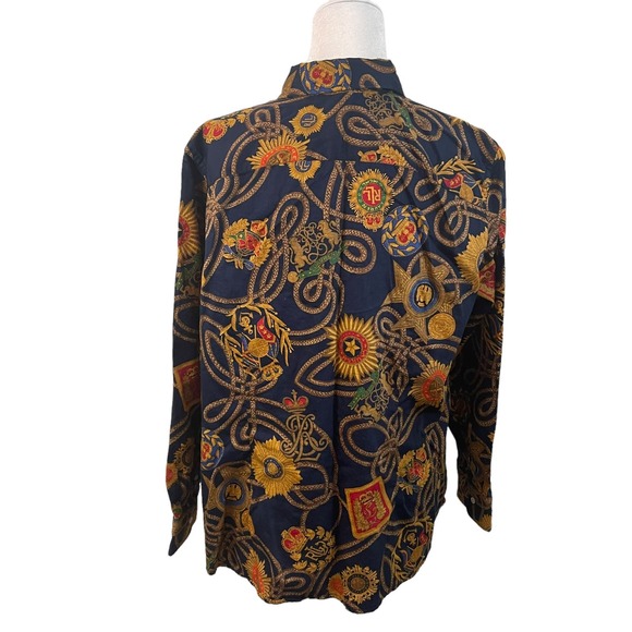 Lauren Ralph Lauren Women's collared shirt with rope and gold medallion design - Picture 7 of 9